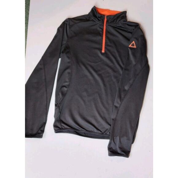 Thachagear Womans XS moisture-wicking stretch Shirt Thumb hole sleeves Athletic - Picture 3 of 16